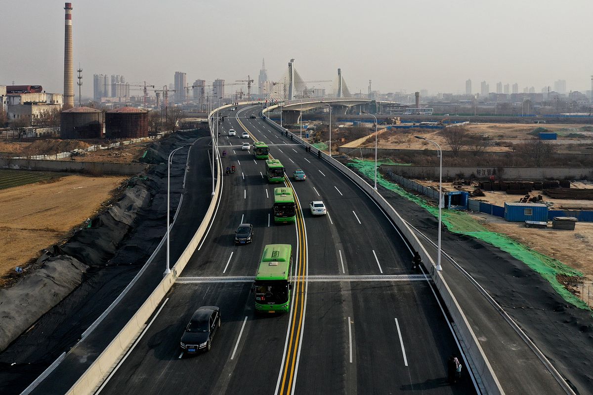 2021年-2023年安徽省城市更新、EOD、高速公路等领域的投融资方面不包括造价文件法律法规政策文件不少于20项