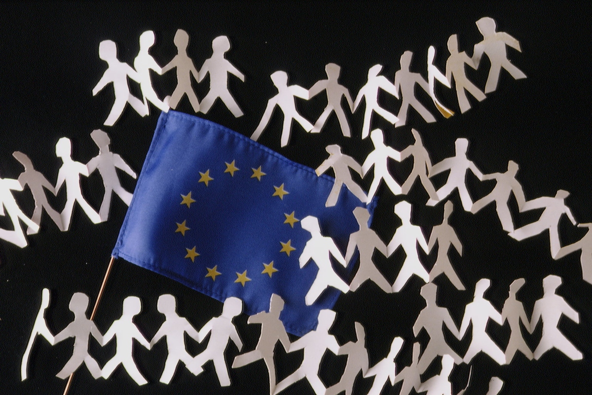 欧盟七八十年代扩大与深化：影响与意义