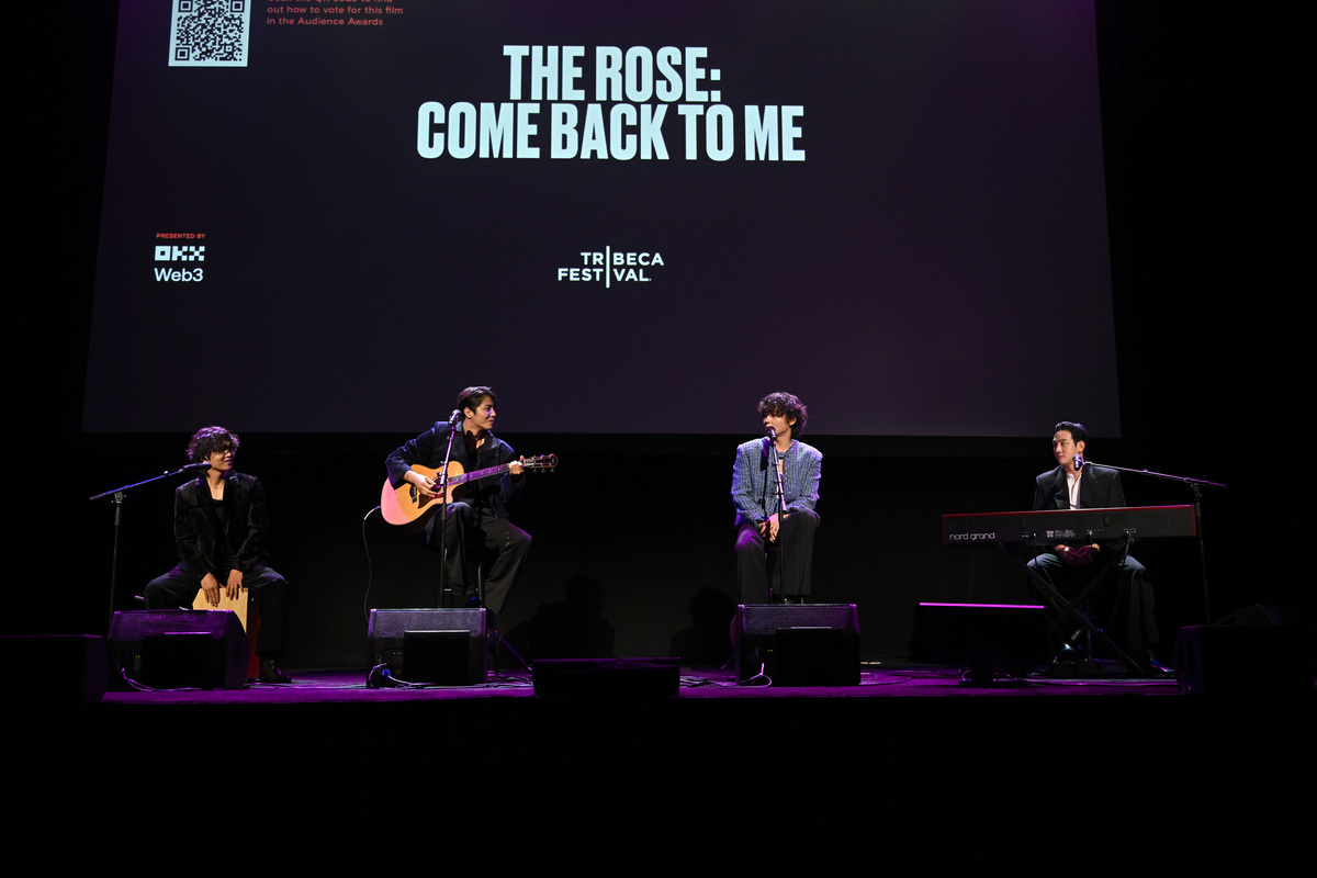 Why I Love Attending Concerts: A Unique and Immersive Musical Experience