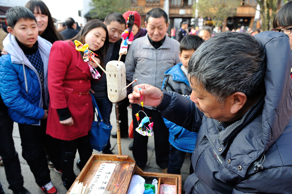 请找出几个适合社团送旧晚会的游戏