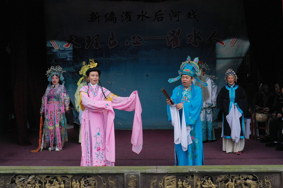 重庆黔江区民族职业教育中心服装设计与生产管理专业教学质量怎么样？