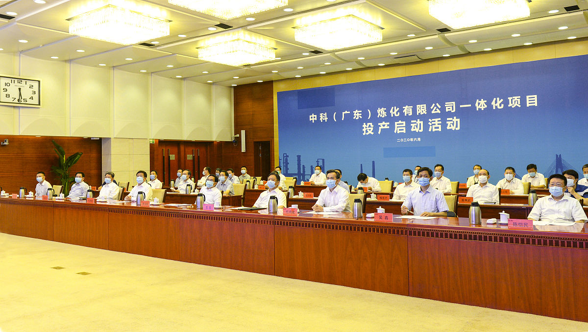 云南省科学技术情报学会和云南省科学技术情报院的关系那该学会的公章可以由情报院管理吗情报院的工作人员可以进学会吗学会的理事长可以管理情报院的在编人员吗被迫加入学会