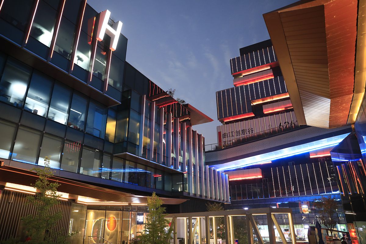 东莞长安职业高级中学招生专业 - 2021年热门专业介绍