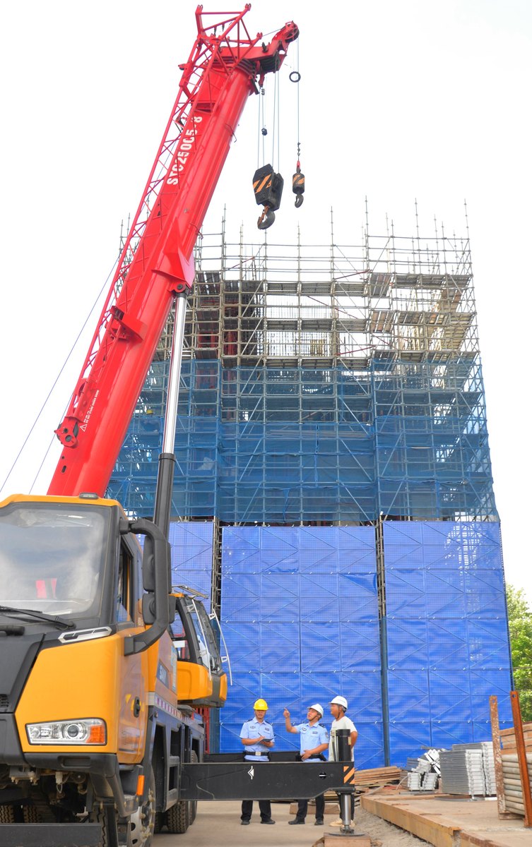 广元起重机械转让全流程解析：从市场调研到合同签订