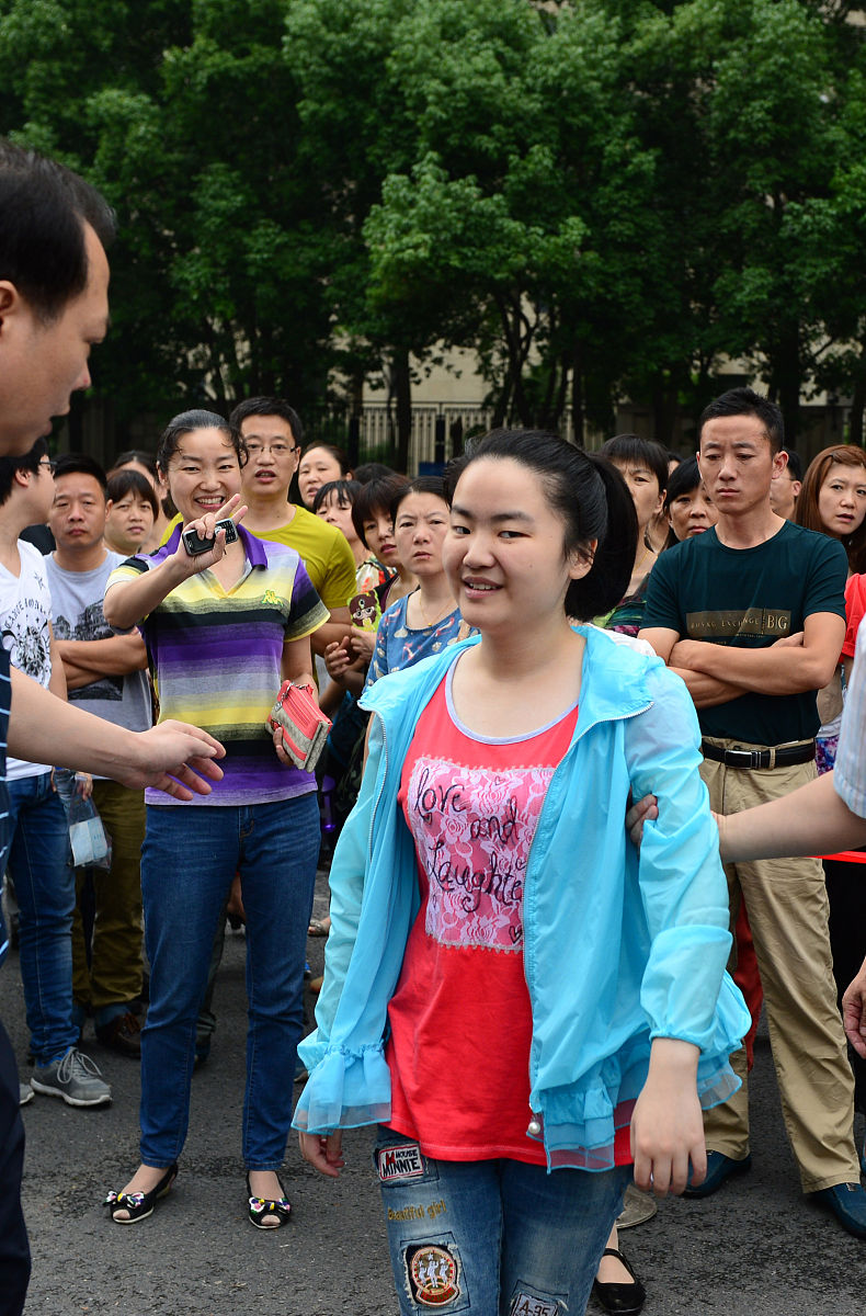 合肥2022年女生在中专学校学什么好-怎么样