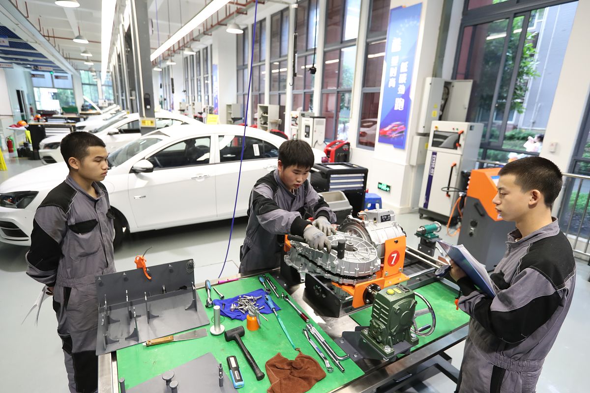 重庆2021年读汽修学校好吗