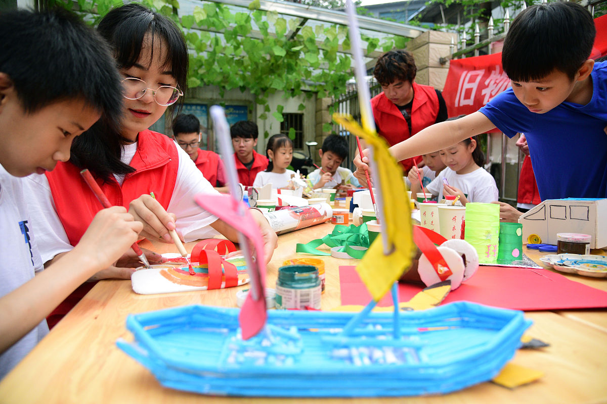 实践创新活动：激发潜能，提升自我