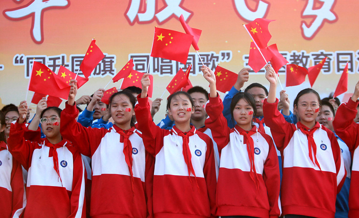 江苏2022年中学毕业读幼师学校-适合吗？
