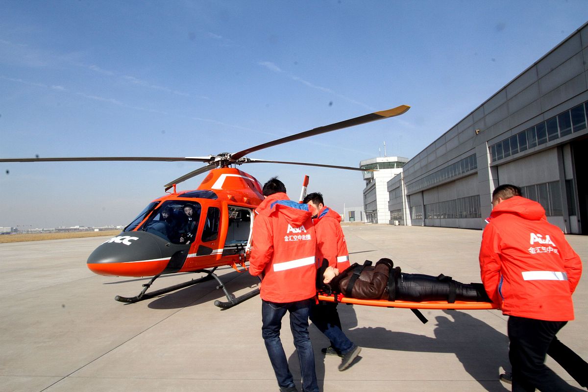 景洪航空职业高级中学航空直升机就业前景怎么样