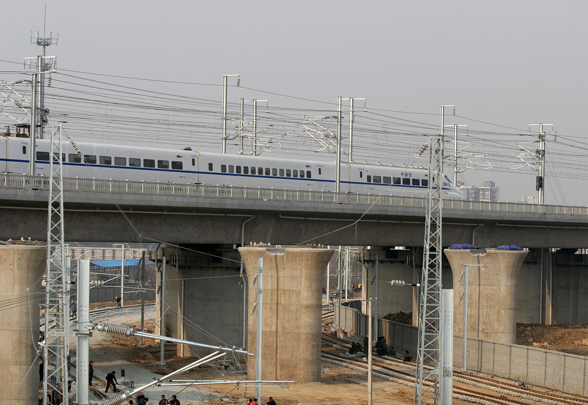 高速铁路声屏障噪声控制综述2000字左右