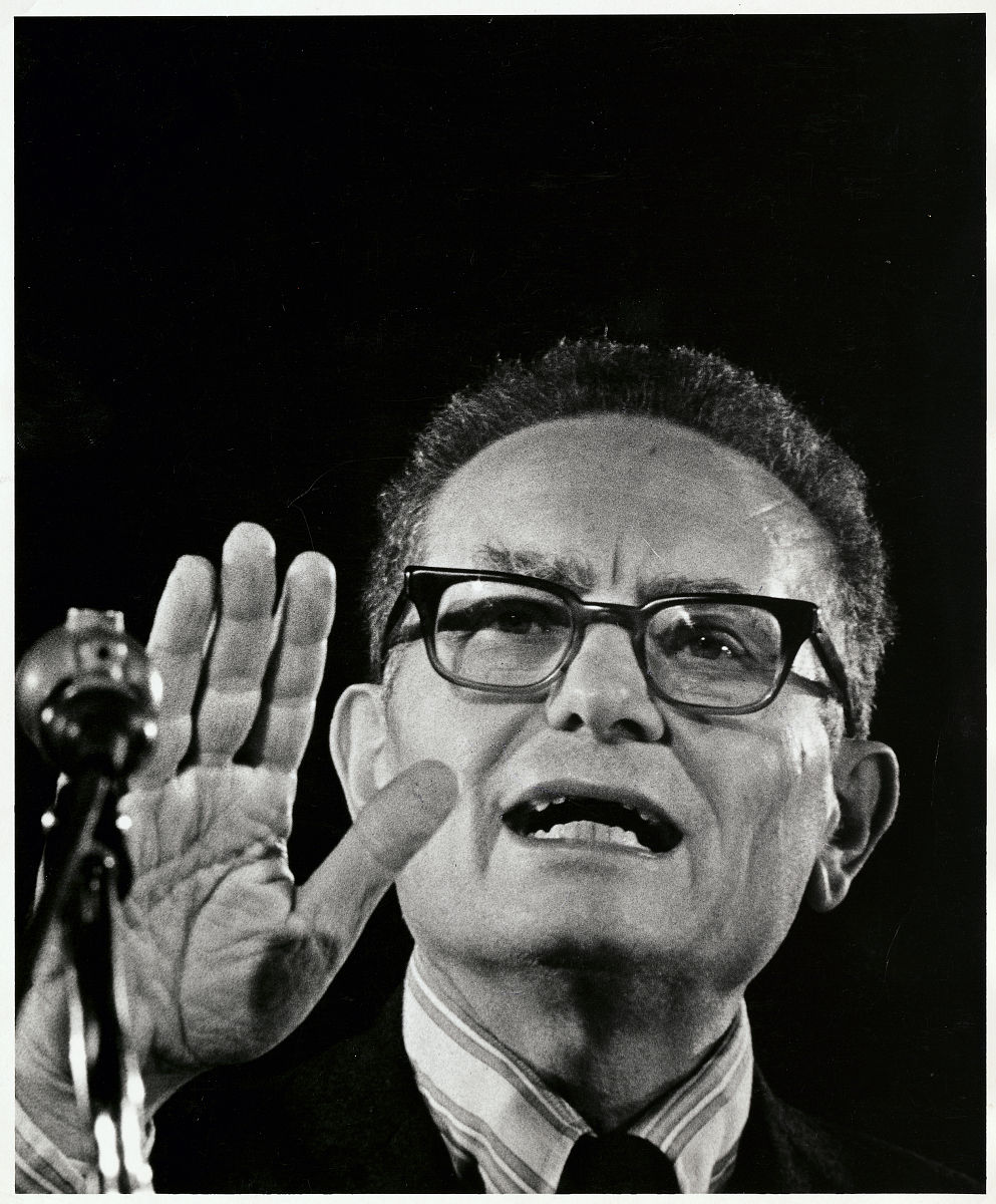 美国经济学家保罗·萨缪尔森.paul samuelson, economist, in the mid