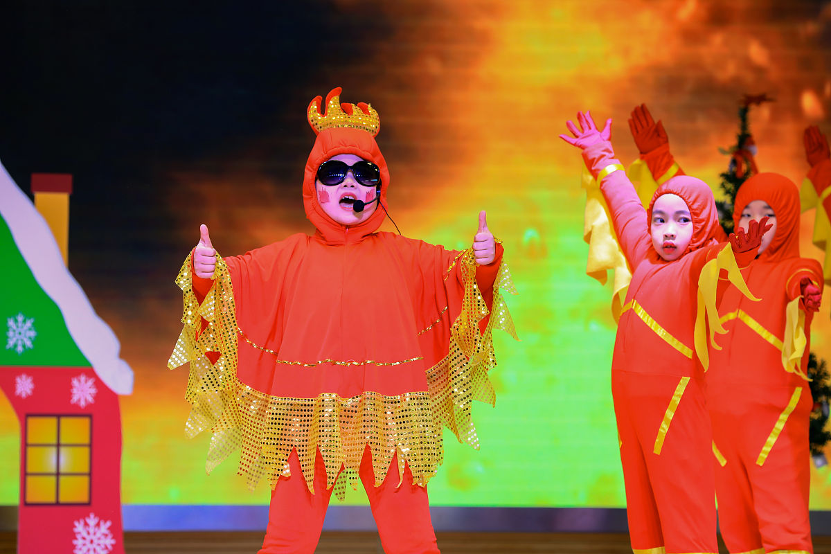 小学课本剧剧本：桥上的伙伴