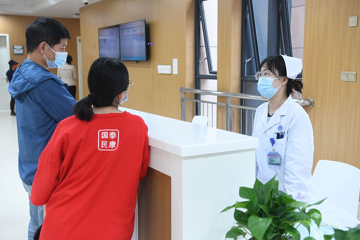 初中生读卫校的优势：2021年报考指南