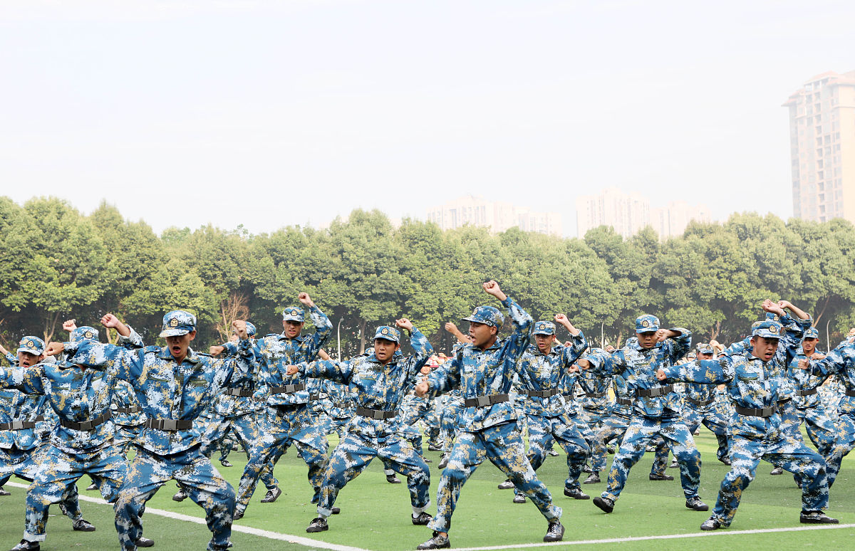 成都空军青少年航空学校2020招生简章