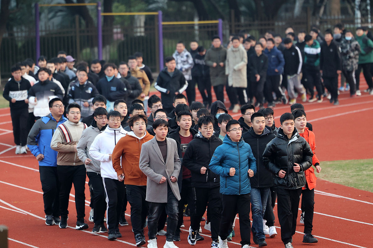 成都机电工程学校铁路客运专业怎么样？课程设置、优势及就业前景