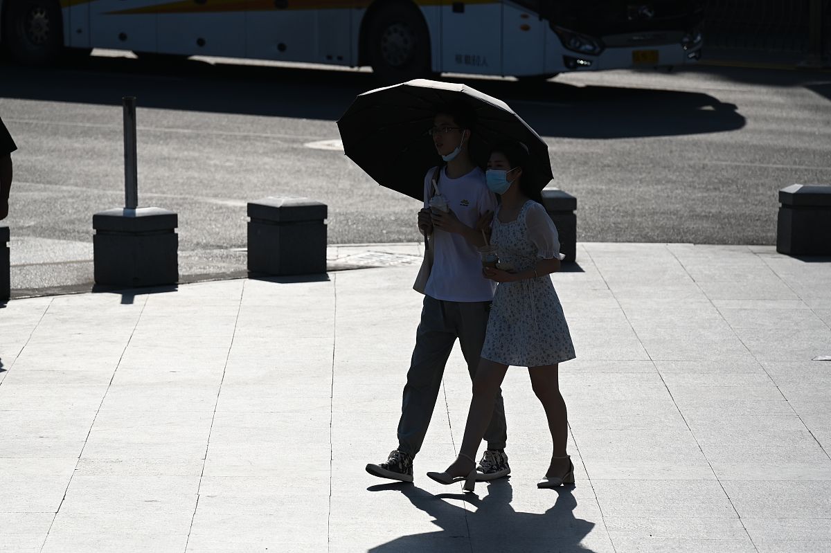 秋老虎：立秋后突然高温的原因和应对方法