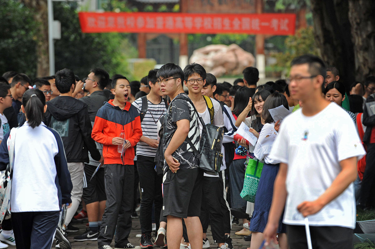哈尔滨工业大学附属中学高考失利，还有机会上大学吗？