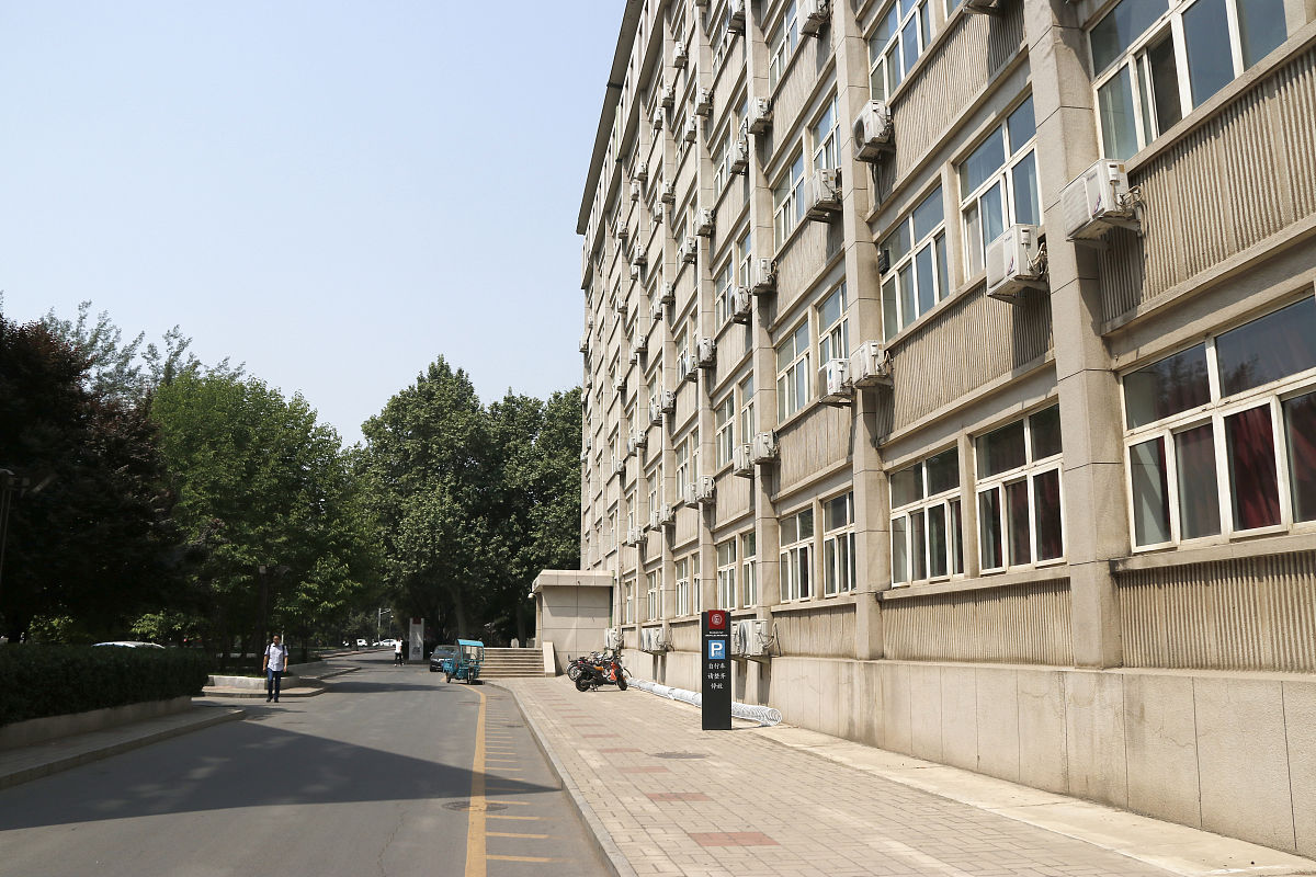 天津师范大学地址：津南区镇江道393号 - 交通路线及校园简介