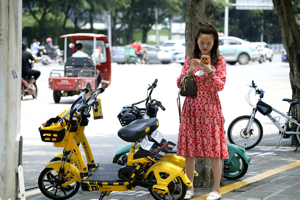 电单车：城市出行新选择，环保便捷更轻松