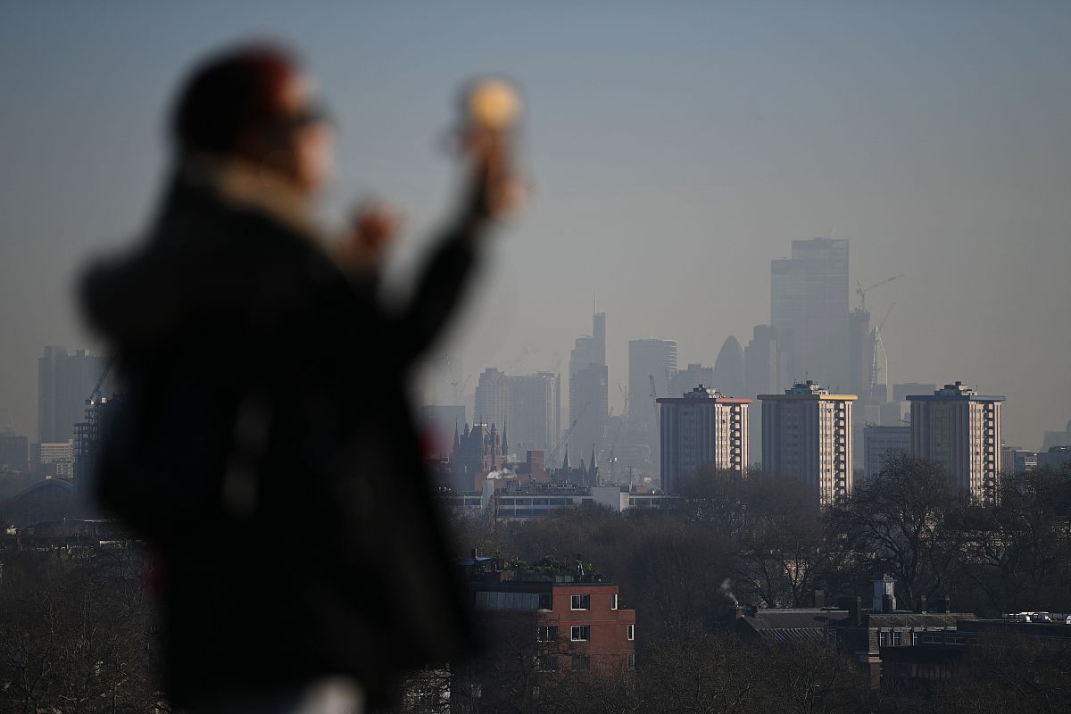 当地时间2022年1月14日,英国伦敦,英国政府的污染预测网站建议,英国南
