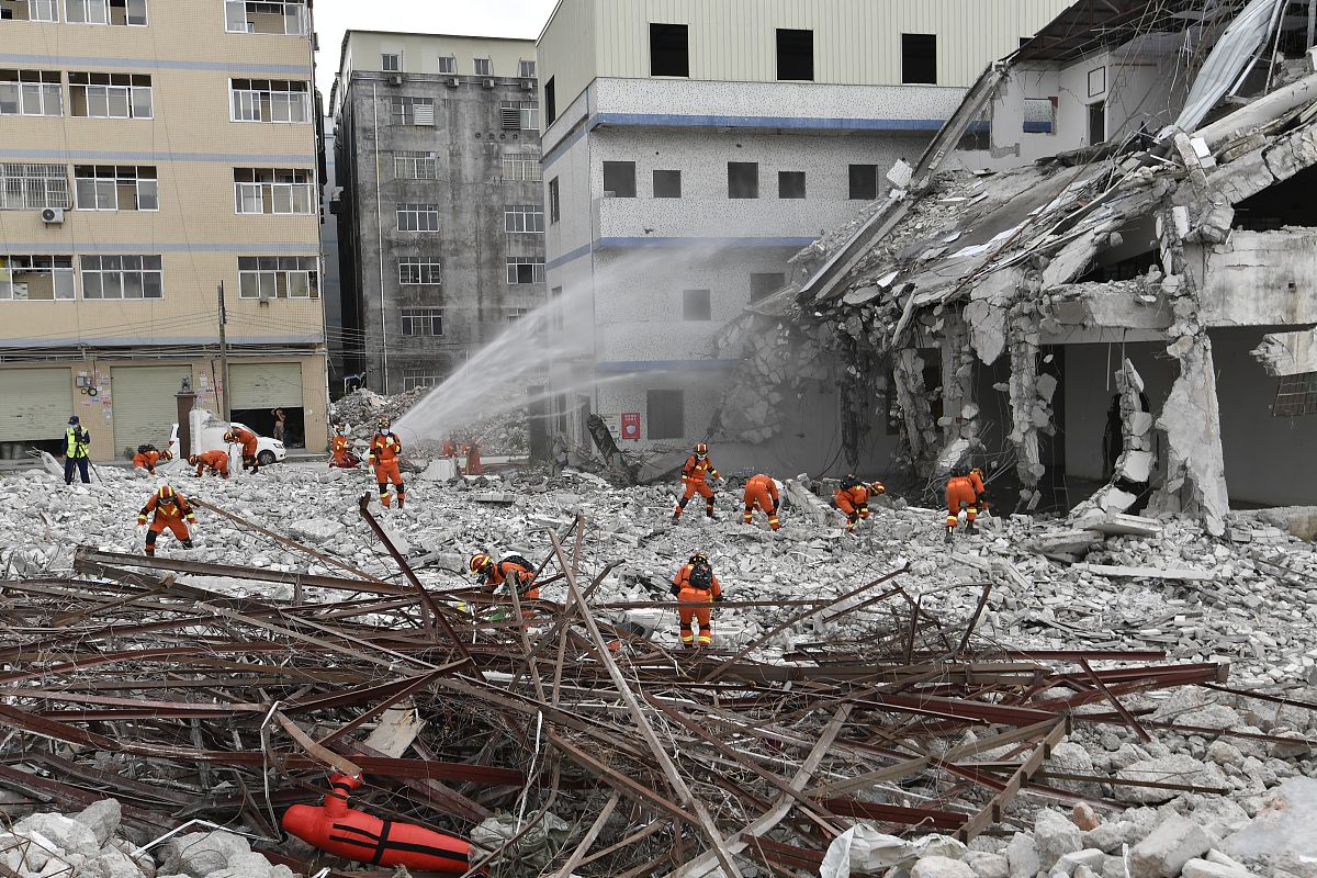 写一篇关于通信工程的防汛、防震应急预案