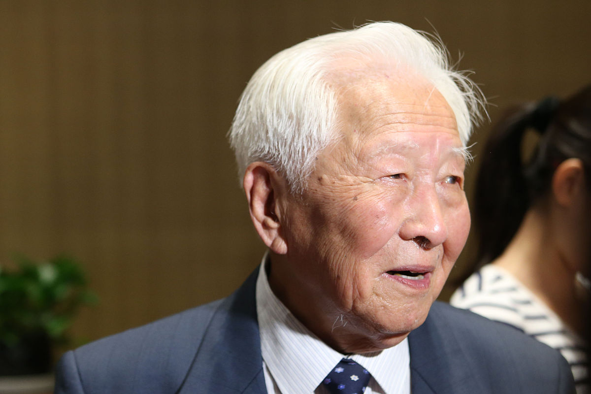 耿宝昌先生是闻名海内外的文物鉴定专家,长期从事古陶瓷及古代工艺品