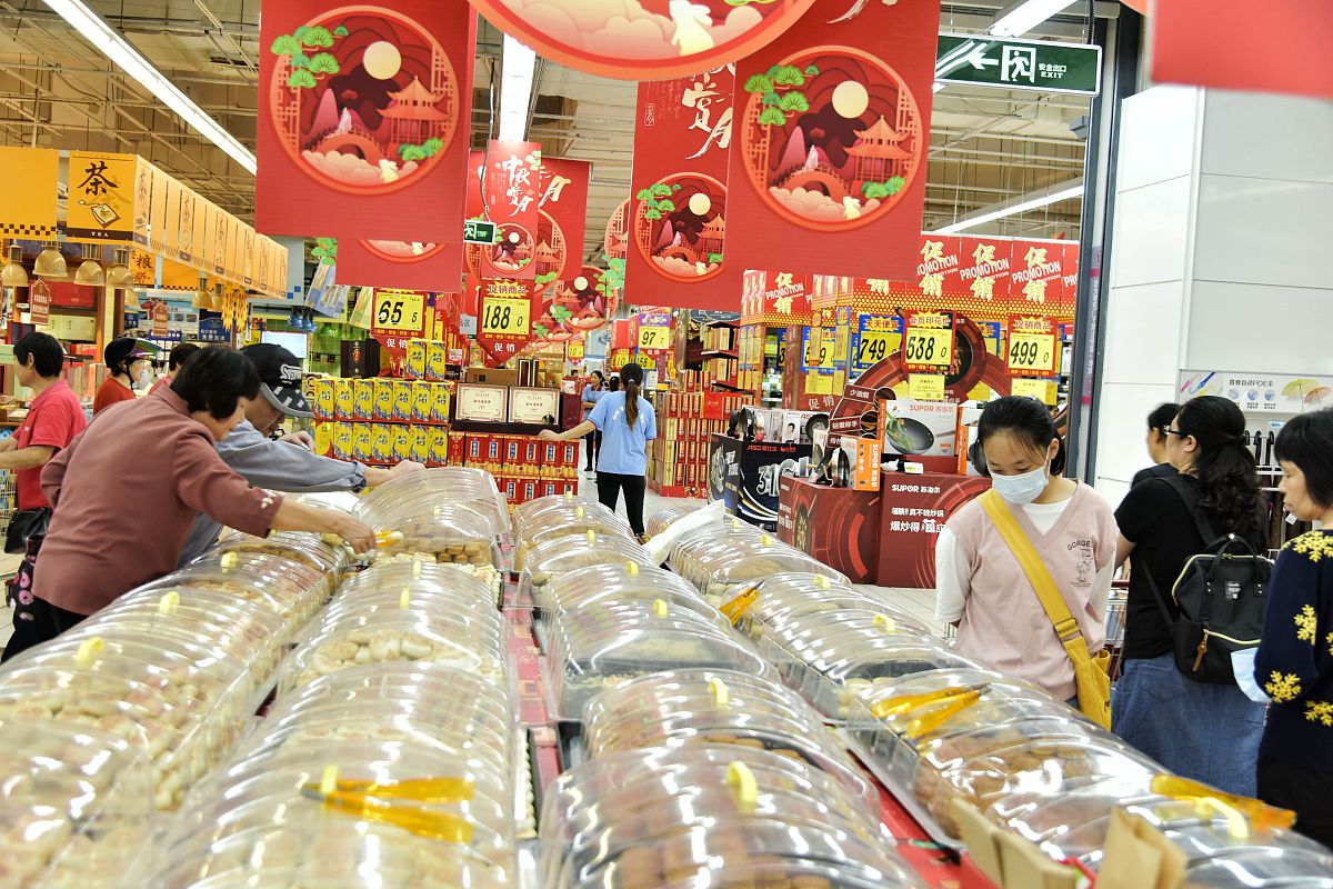 华润万家实习总结：一位工商管理学生的销售部实践感悟