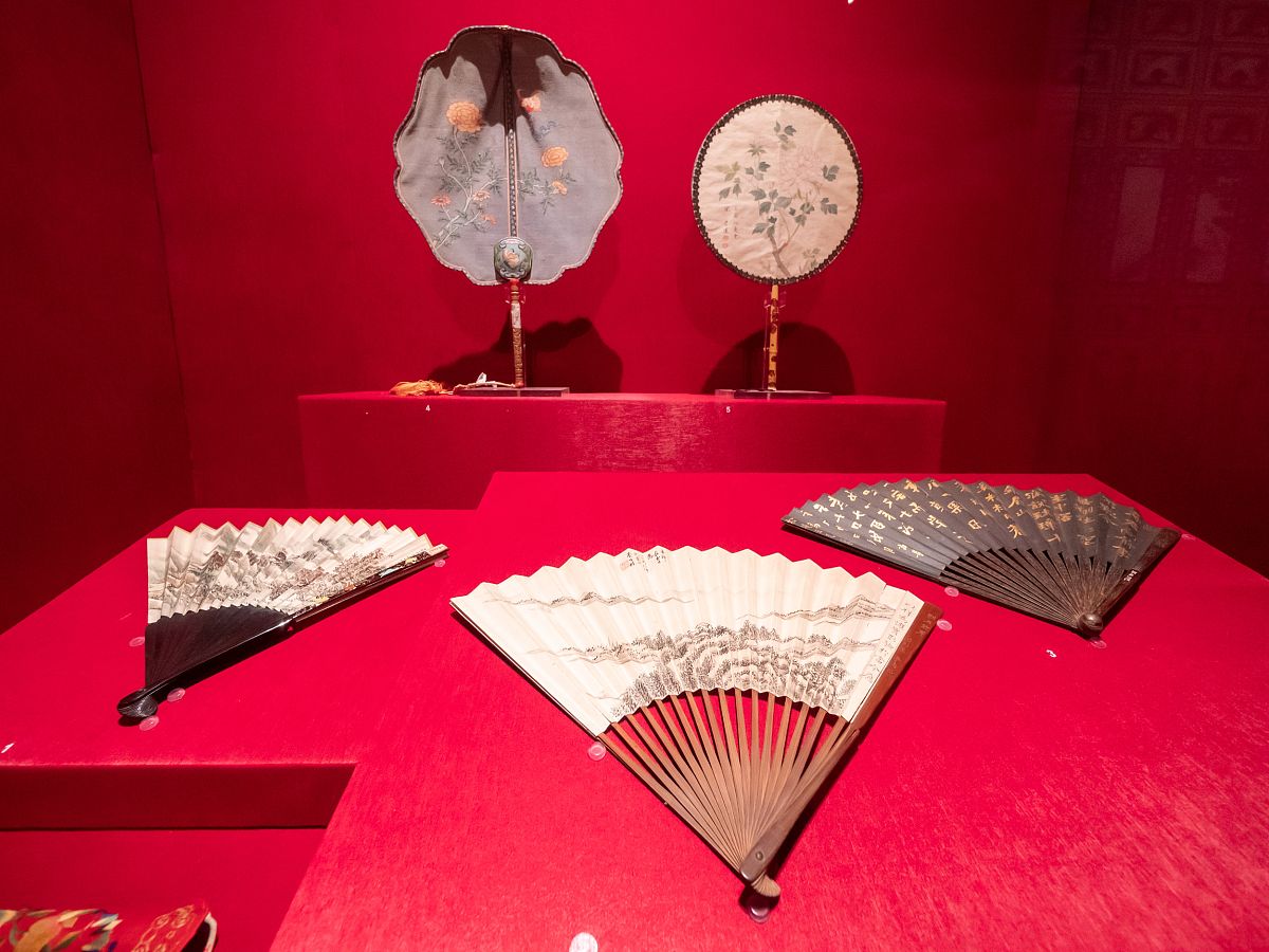 红色文创产品：如何重建消费者期待，引领发展方向？