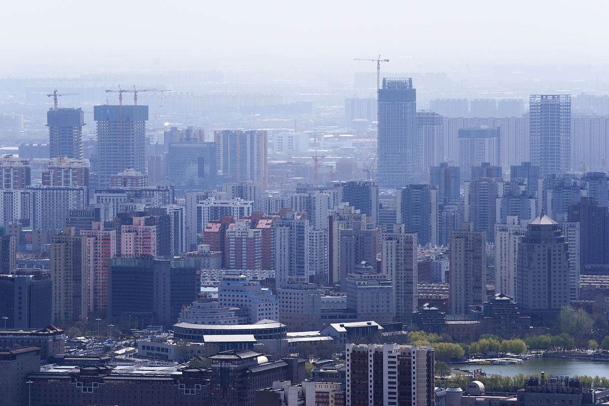 四川烹饪高等专科学校新增房地产经营与估价专业，为学生提供更广阔的职业发展空间