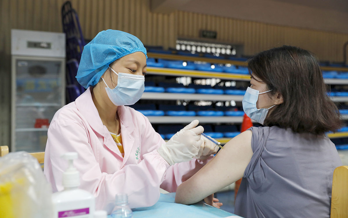 四川计算机大学位置：南充市顺庆区嘉陵江畔