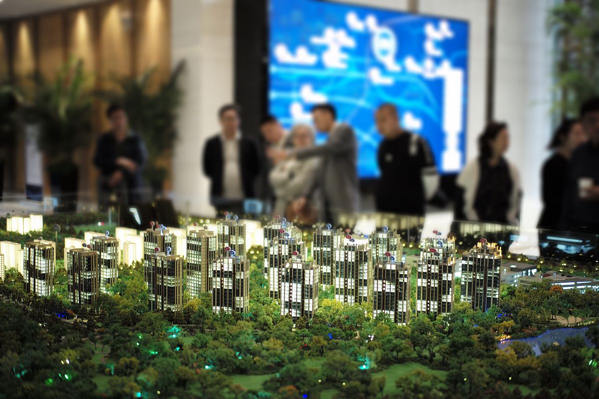 brb我 b你是谁brbchatcaict b我是chatcaict。我可以查数字企业信息测算数字经济产业规模讲笑话和陪你聊天哦。brb我 b北京金科云泰是一家什么公司brbchatcaict bbr北京金科云泰是一家提供云计算、大数据、人工智能等技术服务的企业主要面向金融、医疗、政务等行业。它的业务涵盖了云计算、大数据、人工智能、区块链、智慧城市等多个领域。b我：b北京金科云泰的主要客户是什么