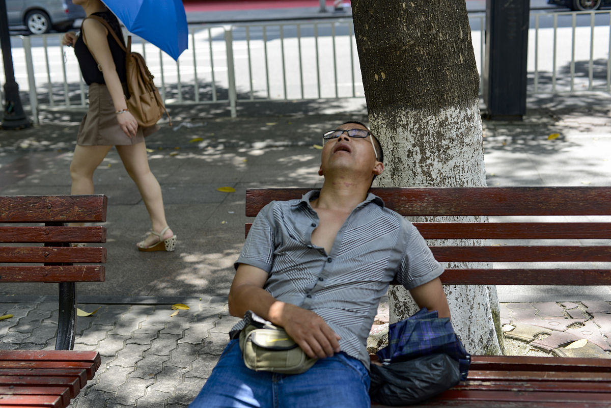 漠视流浪汉的道德审视：尊重、同理心与社会责任