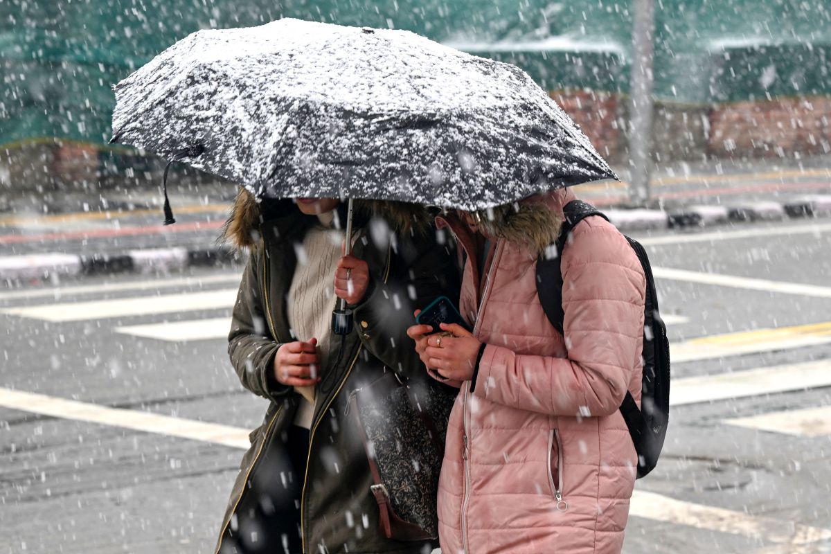 特大暴雨与40℃高温同时上演,我们的世界仿佛进入了一个魔幻的时代