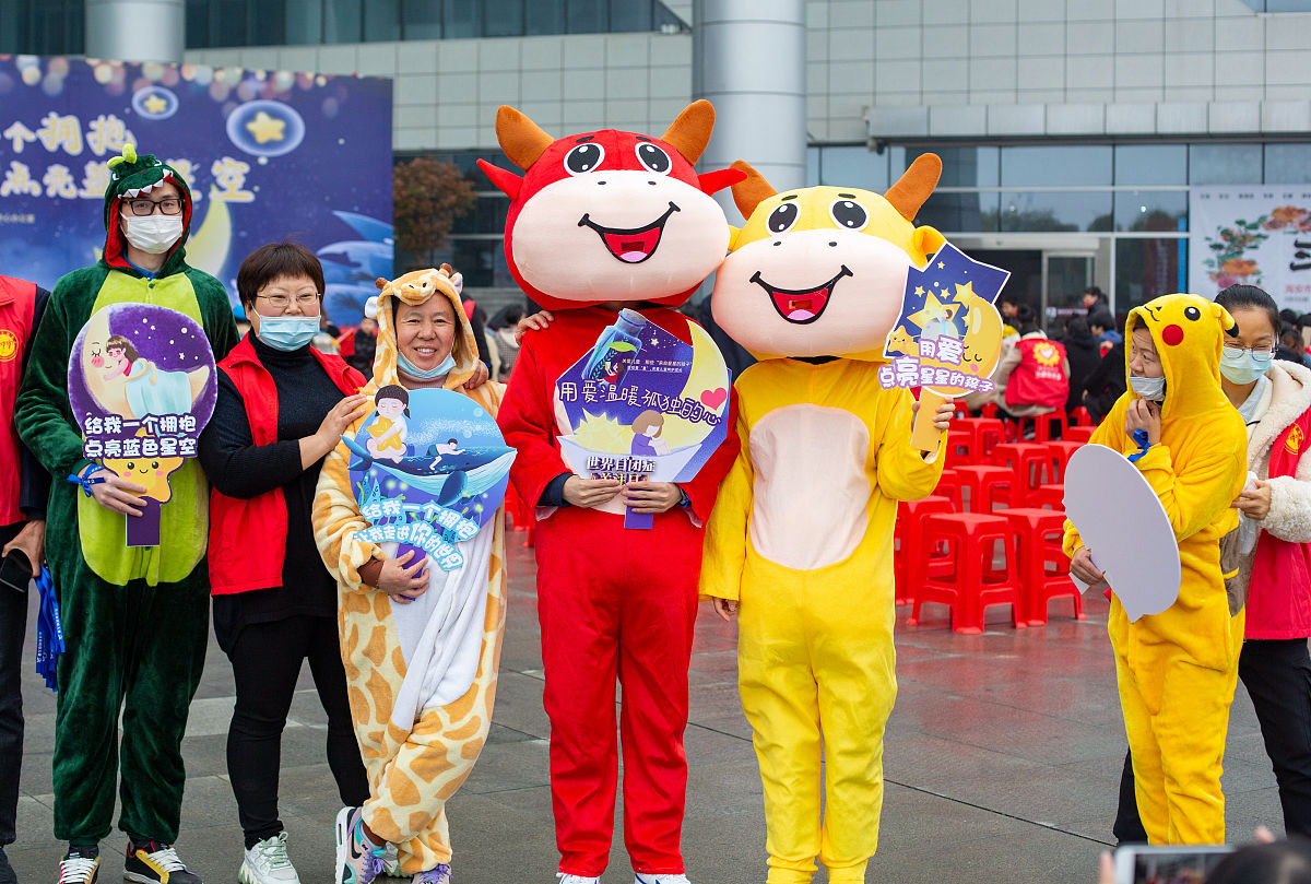 济南哪里买儿童西服？淘宝街、服装市场都有！