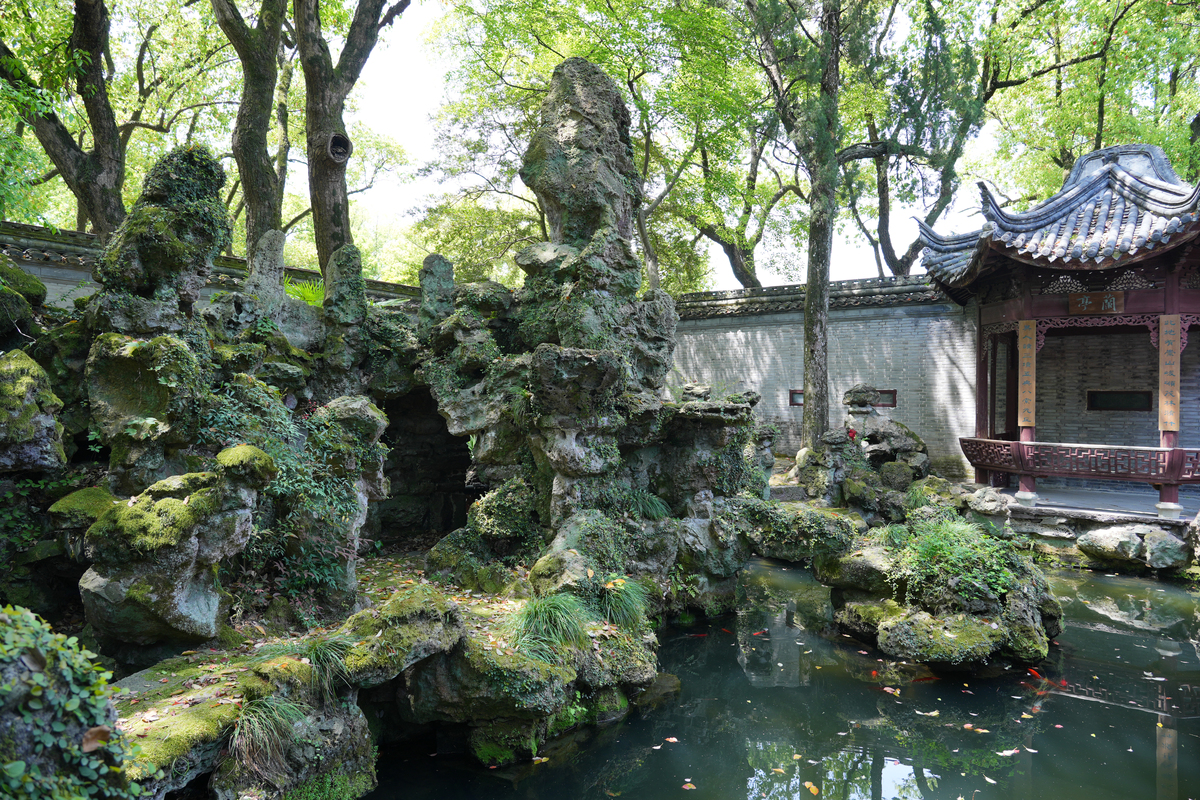 中国传统园林建筑论文1500字