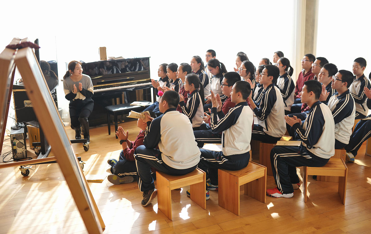 音乐课:打造和谐师生关系,激发学生潜能,促进全面发展 音乐课:打造和谐师生关系,激发学生潜能,促进全面发展