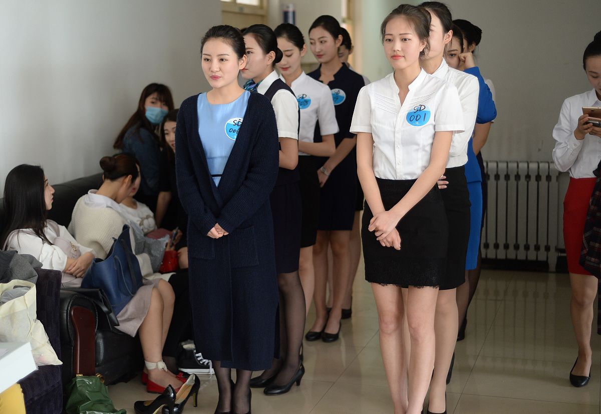 云南建投技工学校商务礼仪幼师班专业介绍