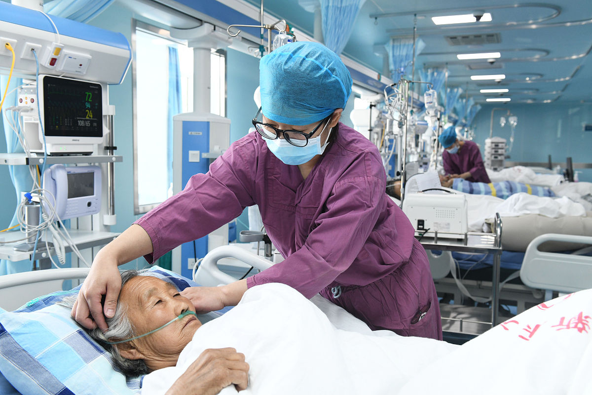 开放性腹部损伤失血性休克引流管护理指南