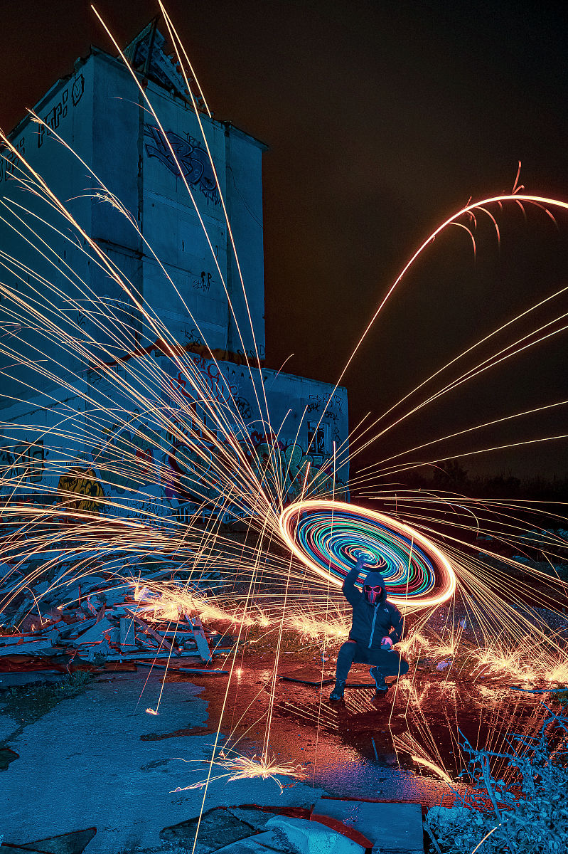 流光掠过：一瞬之美