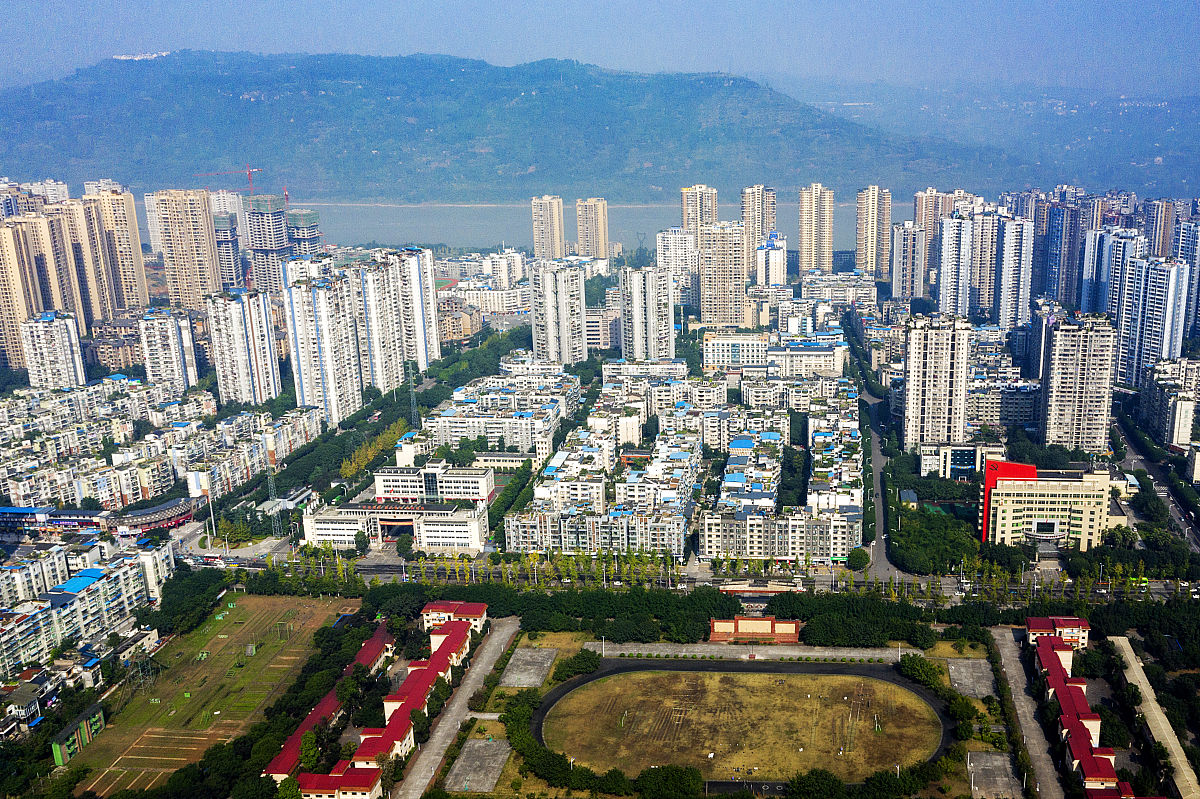 现代诗体现学生的不易