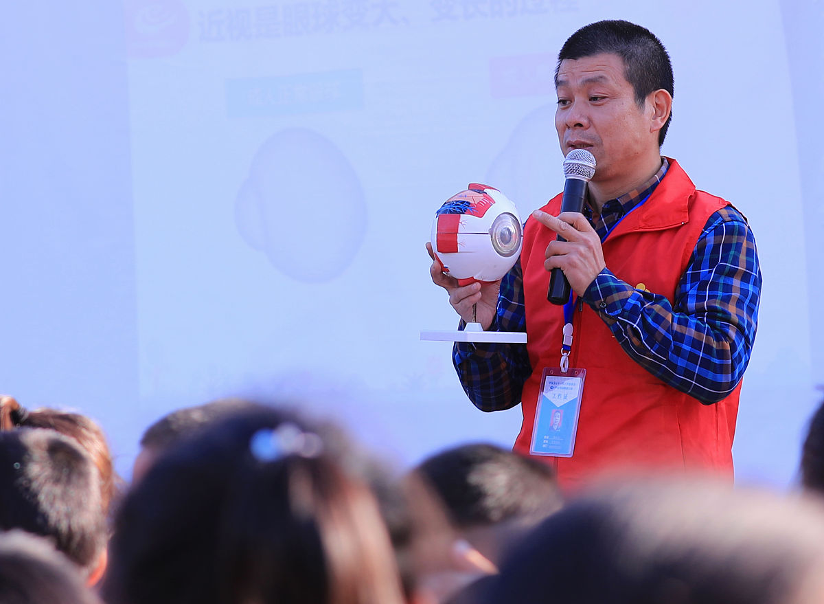 如果近视还能不能学习护理专业