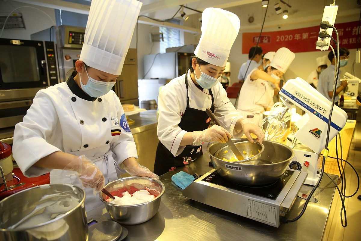 云南工业高级技工学校会计专业2022年招生 - 培养你的会计职业生涯