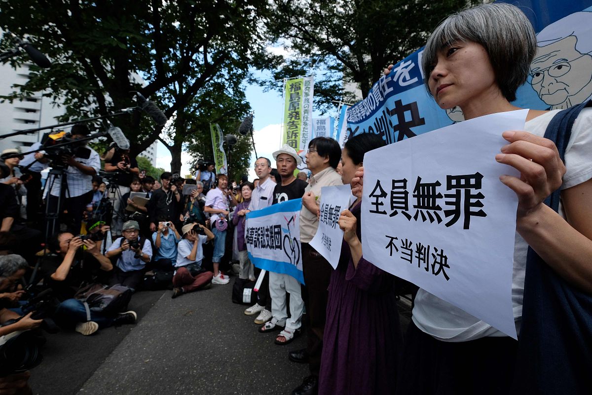当地时间2019年9月19日,日本东京,因核事故离开家园的民众抗议判决结
