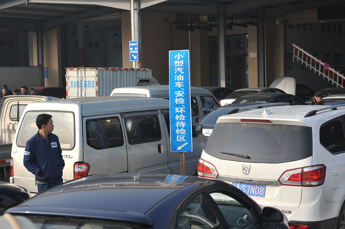 道路安全检查点设置建议：合理位置与目的