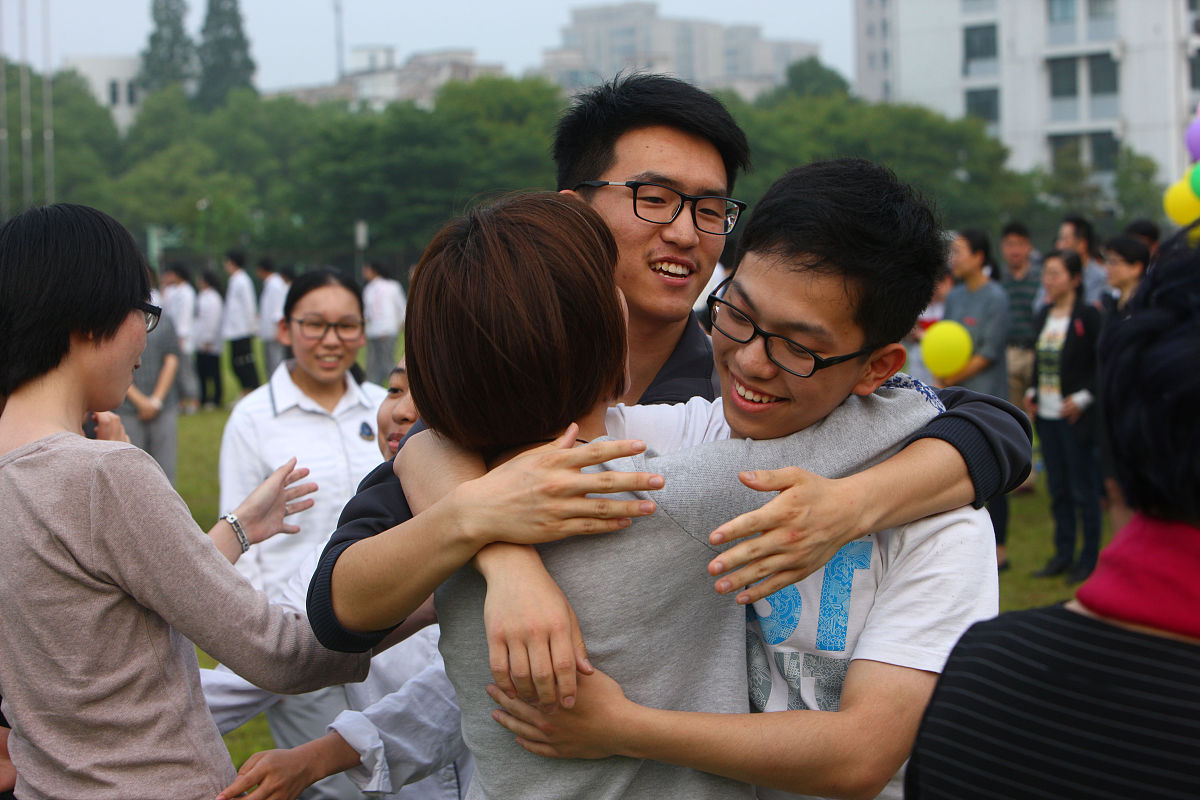 难忘大学时光，感谢师长和父母