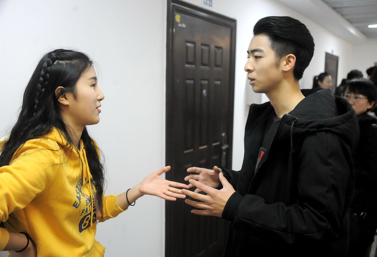 四川省艺术职业学院中专考试内容详解 - 音乐、舞蹈、美术、表演专业