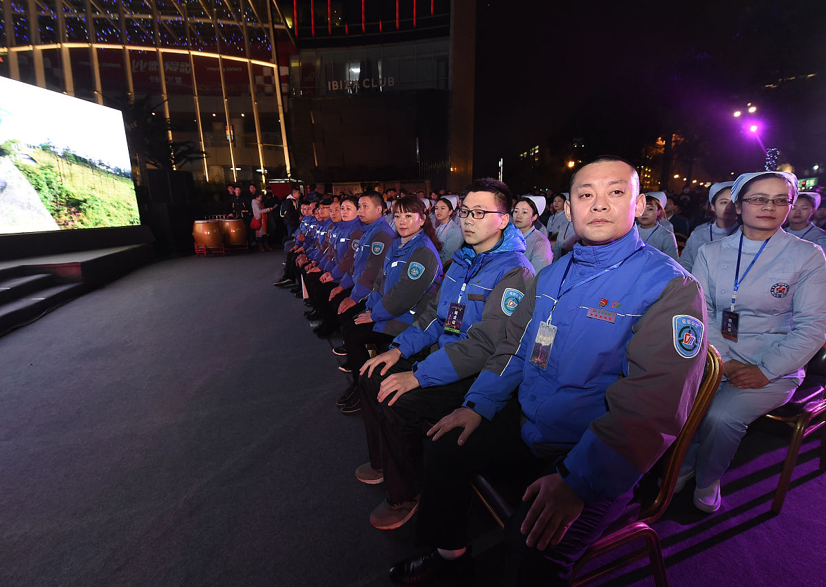四川城市技师学院计算机广告制作专业可靠吗？就业前景如何？