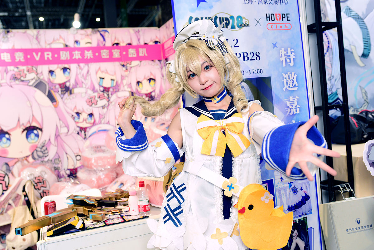 优化下这段文字我们是一家专业提供原神多类型账号的店铺我们的服务1舒适的新手体验 游戏体验更加愉快2优质的客服支持 让您省心安心放心3账号个性化选择 自抽人物自选均可4完美售后全程无忧 优质服务安全靠谱 让它适合抖音短视频文案