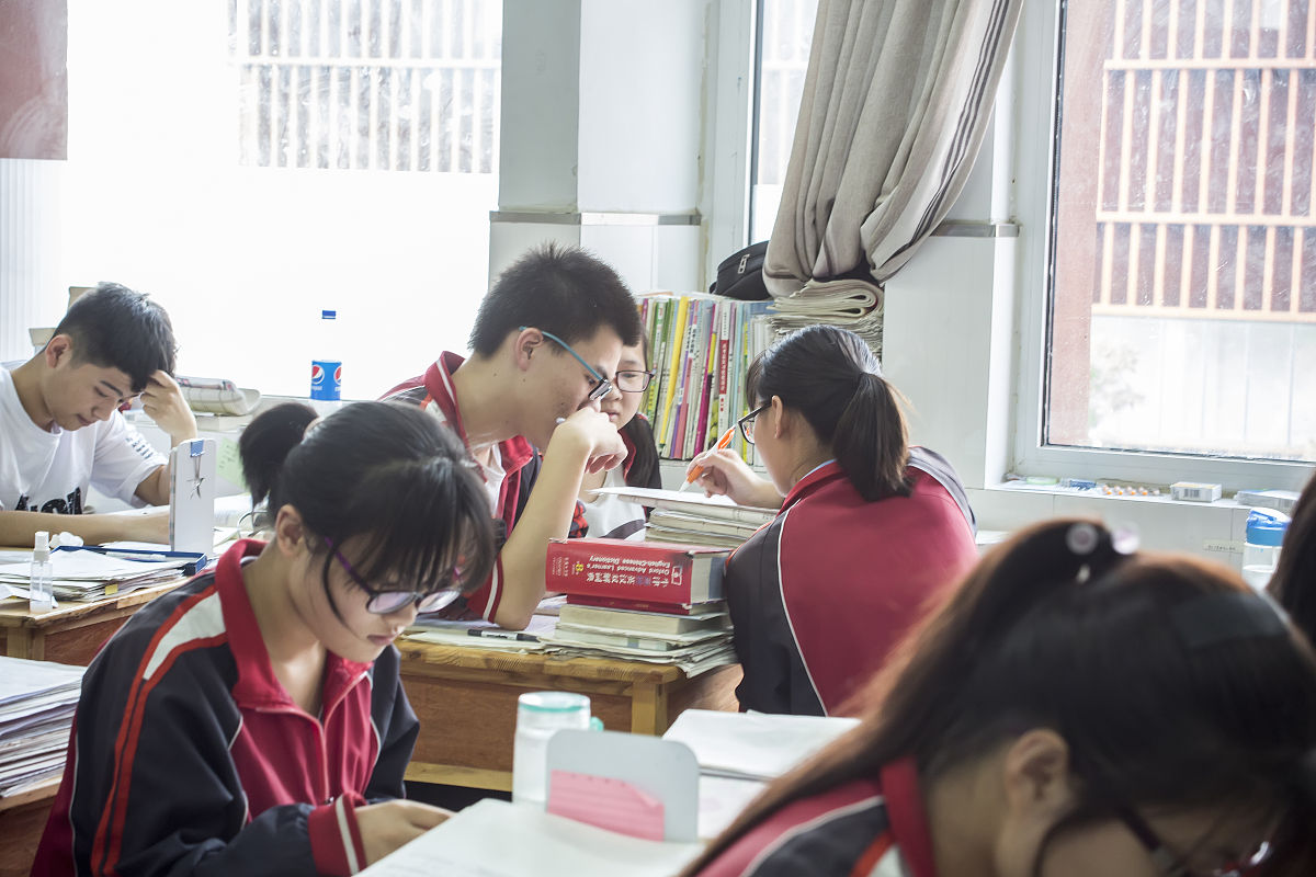 2021年兰州初中生报读幼师学校指南