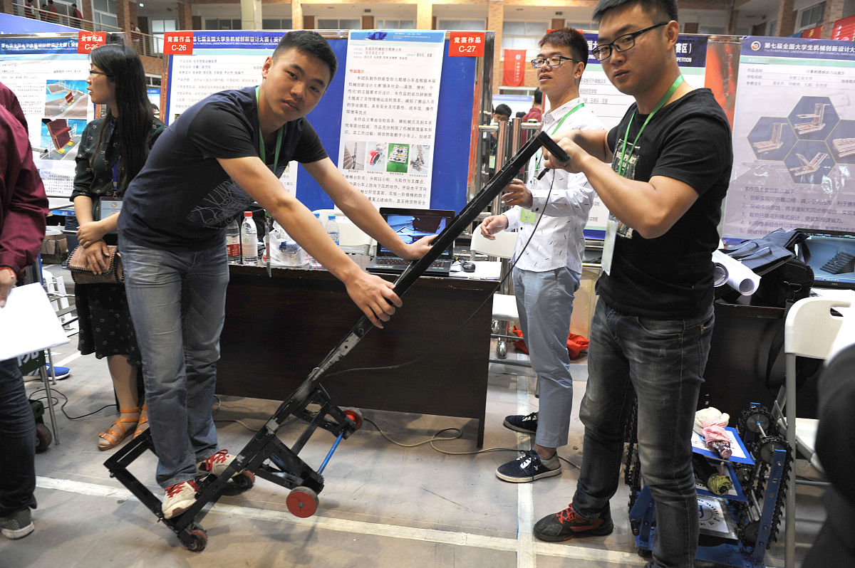 混沌同步方法中自适应控制法具体运用